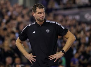 LUDA PARISKA DRUŽINA: Deveta uzastopna pobeda evroligaškog novajlije! (FOTO+VIDEO)