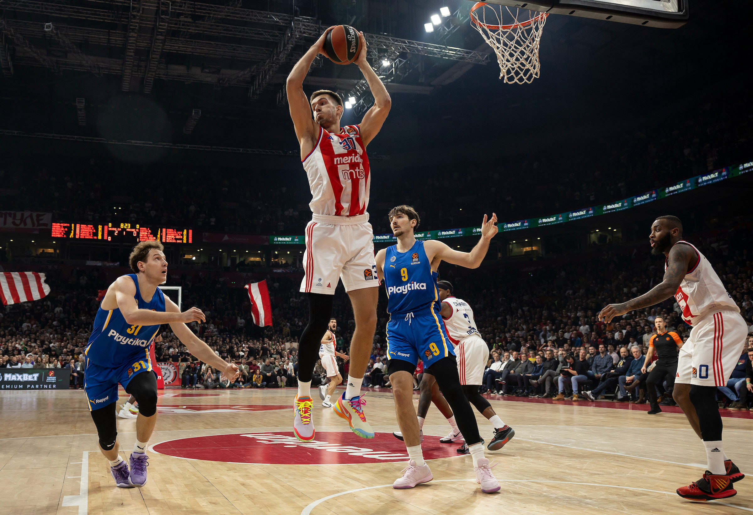 Crvena Zvezda Meridianbet Belgrade v Maccabi Turkish Airlines EuroLeague