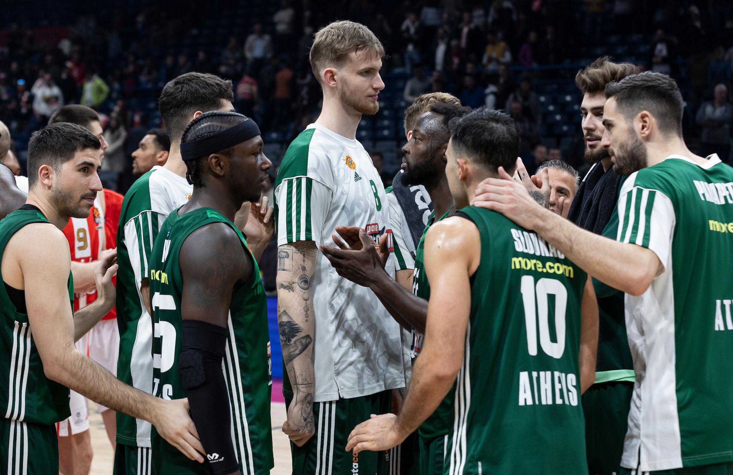 Crvena Zvezda v Panathinaikos Athens Turkish Airlines EuroLeague