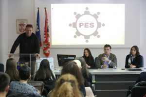 PREVENCIJA ZAVISNOSTI OD INTERNETA: Predstavljanje projekta “Prevencija, edukacija i socijalizacija” u Gradskoj opštini Čukarica!
