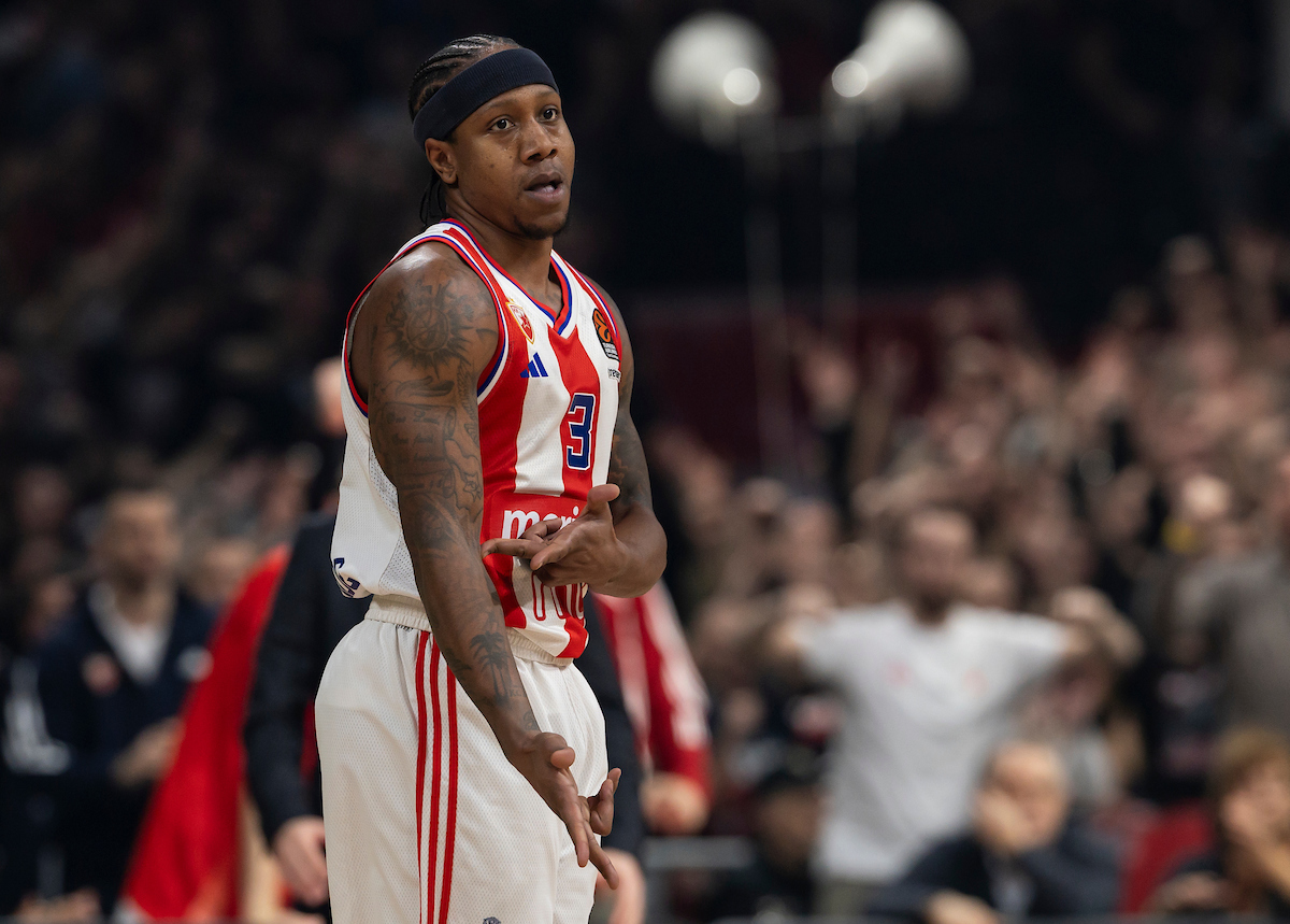 Crvena Zvezda Meridianbet Belgrade v Paris Turkish Airlines EuroLeague