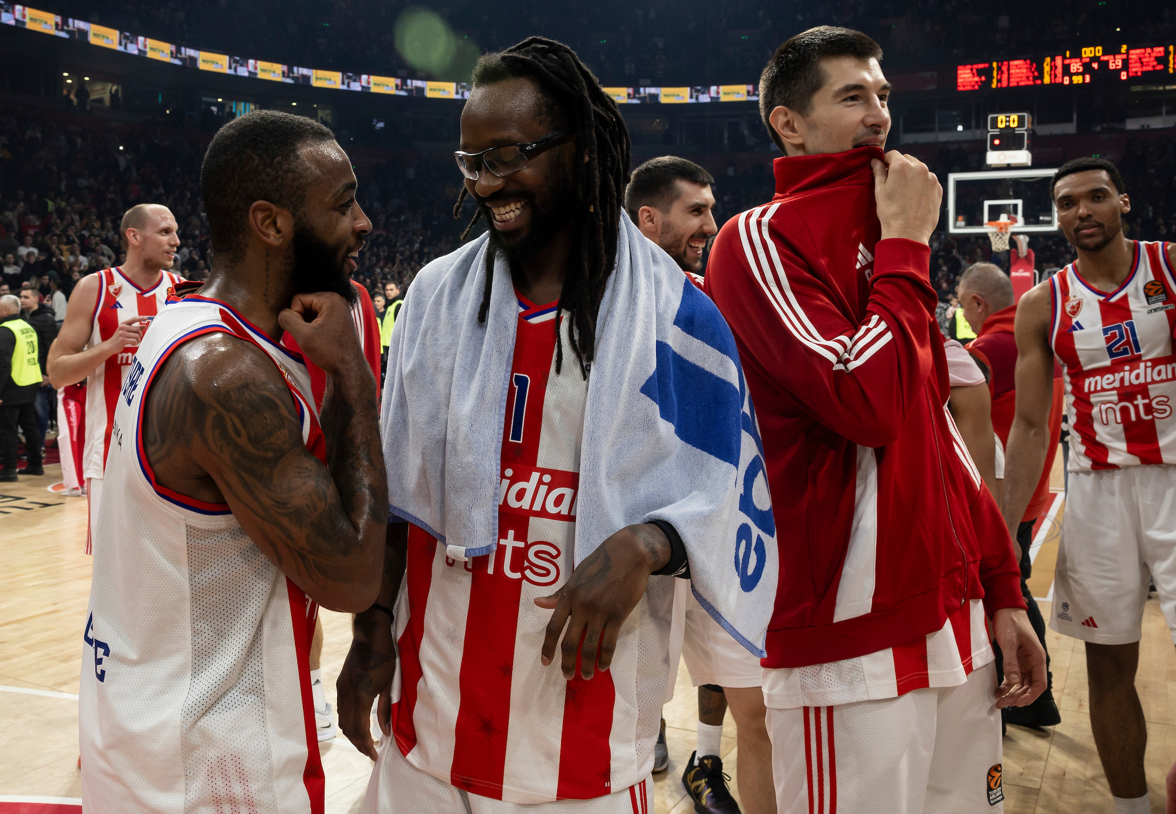 Crvena Zvezda Meridianbet Belgrade v Paris Turkish Airlines EuroLeague