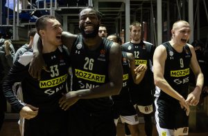 SVI SU OSTALI U ŠOKU IZBOROM NOVOG KLUBA: Bivši as Partizana se preselio u drugi rang!