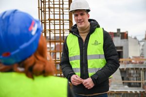 DRŽAVA MNOGO ULAŽE U SPORSTKU INFRASTRUKTRURU: Kešelj posetio radove! (FOTO) (VIDEO)