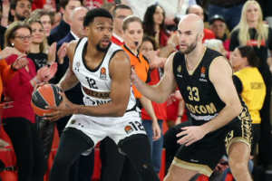 (POLUVREME) CRNO-BELI VODE U KNEŽEVINI: Partizan ima prednost protiv Monaka, razigrana četa Željka Obradovića! (FOTO+VIDEO)