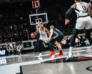 PARTIZAN SE OSVETIO VIRTUSU: Crno- beli na krilima Brauna odnose pobedu iz Bolonje! (VIDEO)