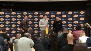 JEDNA STVAR KOJA NEMA VEZE SA KOŠARKOM UZBUDILA DONČIĆA: Prvo obrađanje Luke kao Jezeraša! (VIDEO)