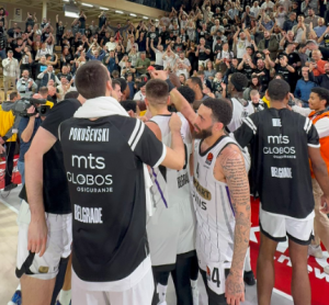 (TVITOVI) SEČA KNEŽEVA U REŽIJI ŽELJKA OBRADOVIĆA USRED ORUŽANE PLJAČKE: „Ovi nam ne bi ubacili 50 poena bez pomoći sudija!“