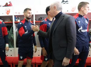 DRAGOVIĆ OTKRIO- BIO NA KORAK OD SERIJE A, ALI TERZIĆ SPREČIO NJEGOV ODLAZAK: „Poludeo sam, napustio klupski kamp!“