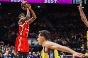 ZVEZDA SE MUČILA, ALI SLOMILA ALBU U BERLINU: Crveno-beli imaju karakter i odlučno gaze ka cilju! (FOTO+VIDEO)