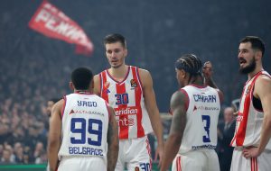 CRVENA ZVEZDA DOČEKUJE ASVEL: Bitka za plej-of u Areni!