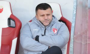 FEĐA DUDIĆ OŠTRO KRITIKOVAO PODLOGU U SENTI: „Na ovakvim terenima ne treba da se igra fudbal!“