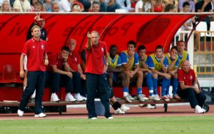 EVO U KAKVOM STANJU JE BIVŠI TRENER ZVEZDE NAKON MOŽDANOG UDARA: „Ne znamo da li će ikad više uspeti da priča.“