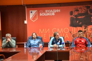 MOŽEMO DO FINALA KUPA, ALI OVDE NIKO NEMA ČAROBNI ŠTAPIĆ: Miroslav Tanjga predstavio svoje saradnike i govorio o ambicijama na klupi Vojvodine! (VIDEO)