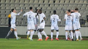 SIVIĆEVA ČETA PRESLIŠALA ‘STARU DAMU’: Lalatovićeva odbrana pucala po šavovima! (VIDEO)