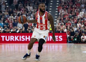 MILER-MEKINTAJER OŠTRO PO SUDIJAMA NAKON PORAZA: „Ego koji neki od vas imaju“