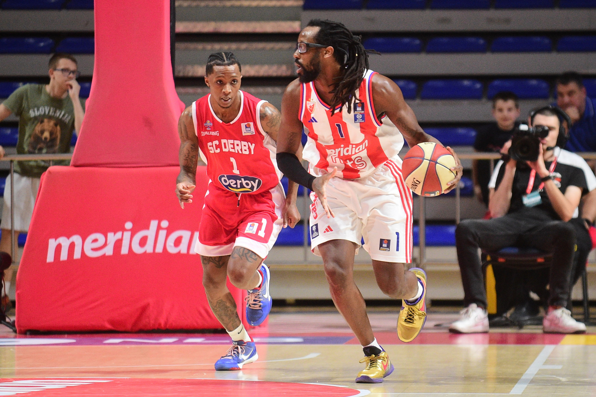 Crvena Zvezda SC Derbi Crvena Zvezda SC Derbi