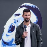 ČOVEK IZ NARODA: Pogledajte kako Đoković uživa uz legendarni hit Sinana Sakića!