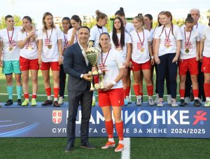 ZVEZDINA DOMINACIJA NA SVIM FRONTOVIMA: Nakon muške sekcije, i žene osvojile titulu! (VIDEO)