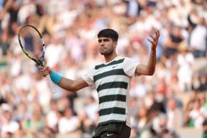 TENISE NE BRINI, U SJAJNIM SI RUKAMA: Alkaraz i Siner režirali jedno od najboljih finala u istoriji – Španac vlada Rolan Garosom! (VIDEO)