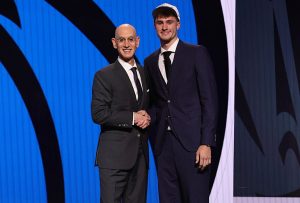 OČEKIVANO: Dalas ‘pokupio’ zvezdu drafta – Može li on da učini da se Luka zaboravi?