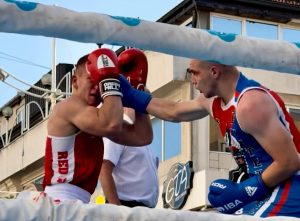 ZVEZDA VODI NAKON PRVOG DANA: Loznica je ovih dana centar srpskog boksa!