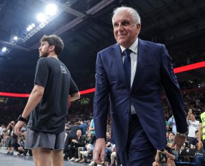 ŽELJKO OBRADOVIĆ EKSPLODIRAO POSLE TITULE: „Daj Bože da nikada ne vodim Partizan u ovakvoj KLS!“ (VIDEO)