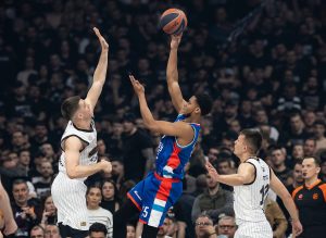 STRAŠAN POSAO EFESA: Bivši igrač Partizana potpisao ugovor na dve godine!