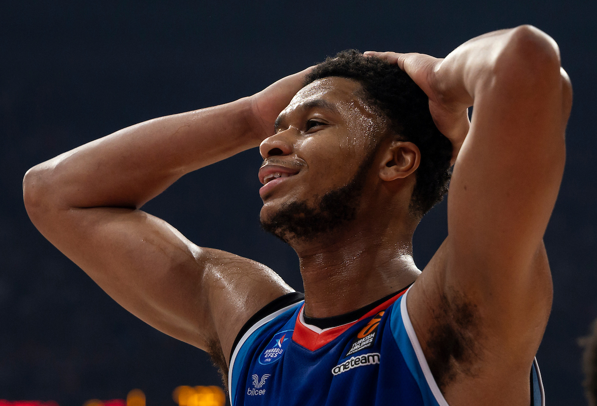 Crvena Zvezda Meridianbet Belgrade v Anadolu Efes Turkish Airlines EuroLeague Crvena Zvezda Meridianbet Belgrade v Anadolu Efes Turkish Airlines EuroLeague