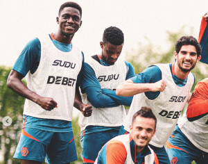 TRENER VULVERHEMPTONA PRIČAO O NASERU ĐIGI: Evo kakva je situacija sa miljenikom Delija!