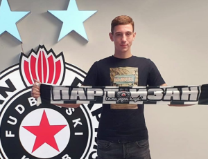 SVE JE VEĆE INTERESOVANJE ZA MLADOG NAPADAČA PARTIZANA: Omladinski reprezentativac Crne Gore pod ozbiljnom prismotrom na Evropskom prvenstvu U19!