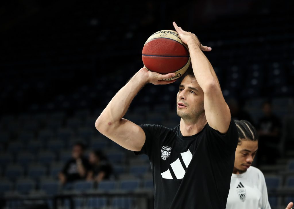 Partizan Mozzart Bet Belgrade v Dubai Basketball: Playoffs match 3 AdmiralBet ABA League 2024 2025