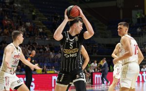 PARTIZAN JE U FINALU: Crno- beli juniori pokazali kvalitet i nosili „Parni valjak“ do pobede nad FMP-om!
