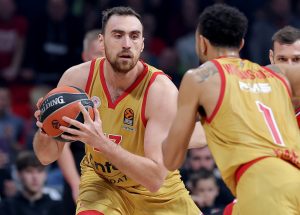 SPREMA SE OGROMAN POTRES U GRČKOJ KOŠARCI?! Milutinov dobio ponudu od Janakopulosa, od cifre će vam se zavrteti u glavi!