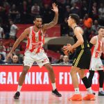 OBJAVA SUPRUGE BOLOMBOJA KAD JOJ VREME NIJE: Žalila se na minutažu svog muža pred najvažnija tri meča u sezoni!