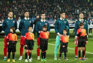 ZVEZDA U PANICI! On pakuje kofere ako izvise za Ligu šampiona!