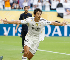 VLAHOVIĆ I KOSTIĆ ISPALI SA SVETSKOG KLUPSKOG PRVENSTVA: Mladi Garsija pogodio za četvrtfinale Reala! (VIDEO)