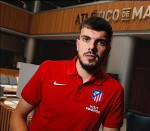 POZIV KOJI SE NE ODBIJA, BIVŠI FUDBALER PARTIZANA KARIJERU NASTAVLJA U ATLETIKO MADRIDU: Kipar, pa Segunda, a sada prilika da se dokaže Dijegu Simeoneu! (FOTO)