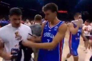 ŠTA SE OVDE DESILO? Društvene mreže bruje – Bogdan bacio dres Partizana!?