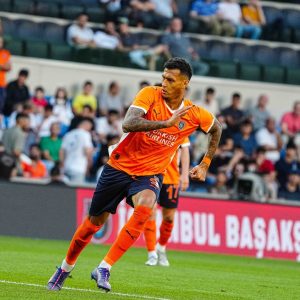 VIKING SE POZDRAVIO SA EVROPOM: Bašakšehir na korak od Lige konferencija!