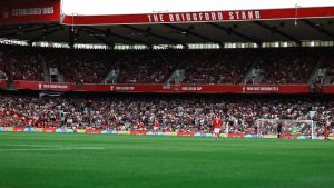 BRENTFORD SE OPROSTIO OD DAN TANE: Poslednji pozdrav čoveku koji je veliki deo njihove istorije!