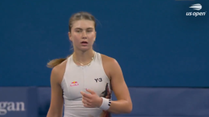 SRPKINJA IZ AMERIKE NIJE MOGLA DA NAPRAVI NOVU SENZACIJU: Omalena Italijanka zaustavila seriju za pamćenje!