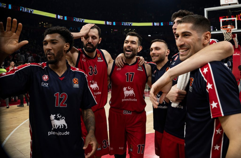Crvena Zvezda Meridianbet Belgrade v EA7 Emporio Armani Milan Turkish Airlines EuroLeague