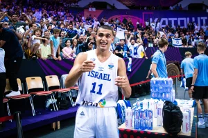 AU, KAKVA UTAKMICA: Izrael predvođen Madarom i Avdijom srušio Francusku!