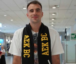 NEKADAŠNJI IGRAČ PARTIZANA U ATINI: Pecarski potpisao za AEK!