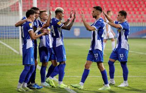 OFK I IMT SVE ISPUCALI ZA 11 MINUTA: Remi u gradskom sudaru!