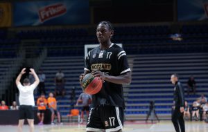 GROBARI U OVAKVOM JE STANJU ISAK BONGA: Poznato kakva je povreda Nemca!