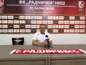 TRENERSKA VRTEŠKA U SUPERLIGI SRBIJE: Radnički iz Niša ima novog trenera!