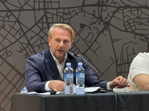 OSTOJA SVE IZNENADIO: Ne mogu da produžim Obradovićev ugovor!