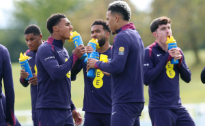 PROBLEM ZA ENGLEZE: „Gordi Albion“ u Beograd stiže bez još jednog igrača!